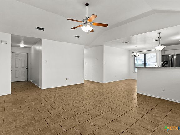 5th image of 1325 Marlee Cir