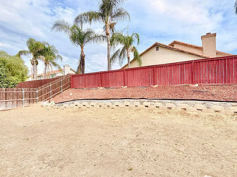 22678 Cervera Rd — Photo 18