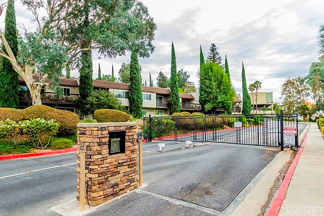 1st image of 15656 Hillview Ln #19