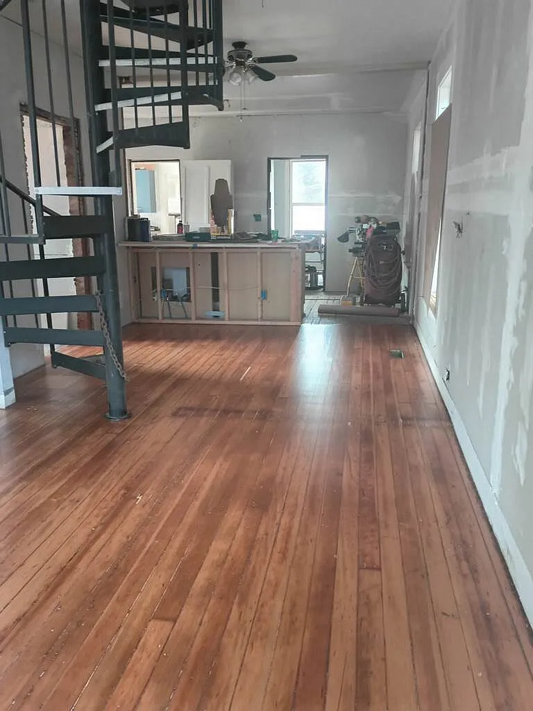 3 bed, 2.5 bath, 1995 sqft, $3,495 — Photo 1
