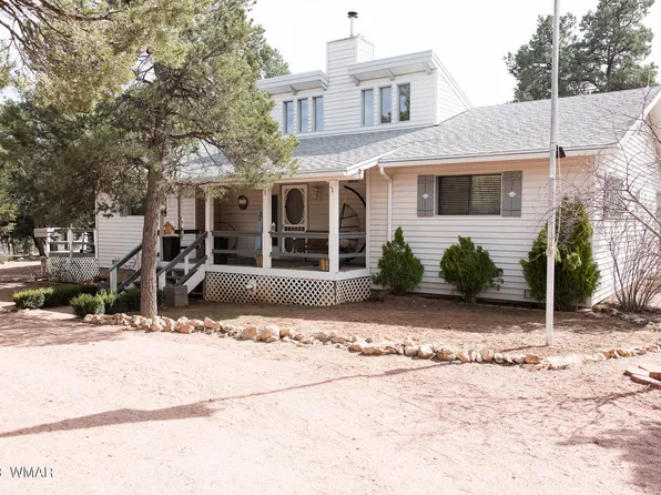 3089 Pinewood Dr, Overgaard, AZ 85933