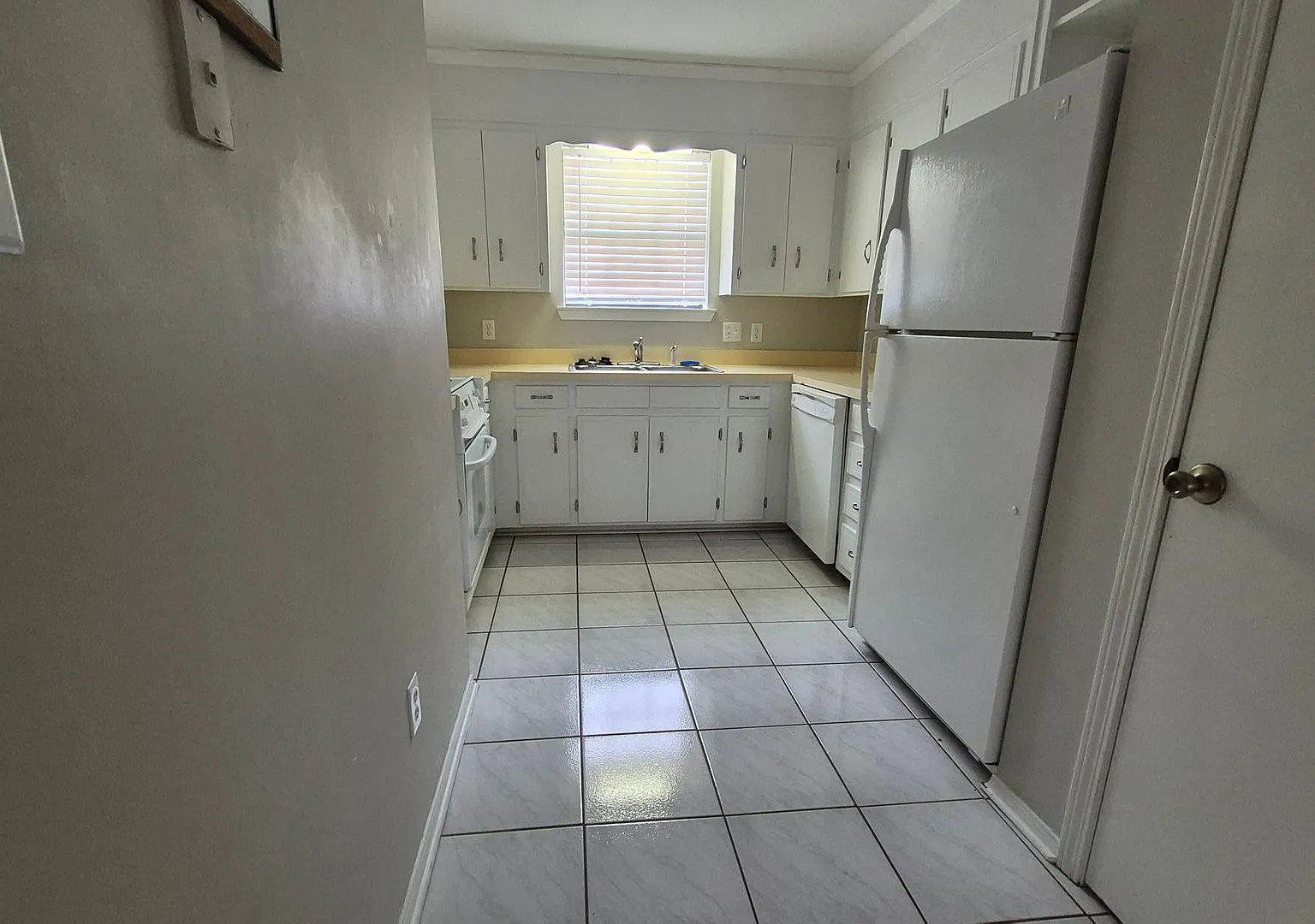 Townhome Two Bedroom Two Bath near UWF — Photo 4
