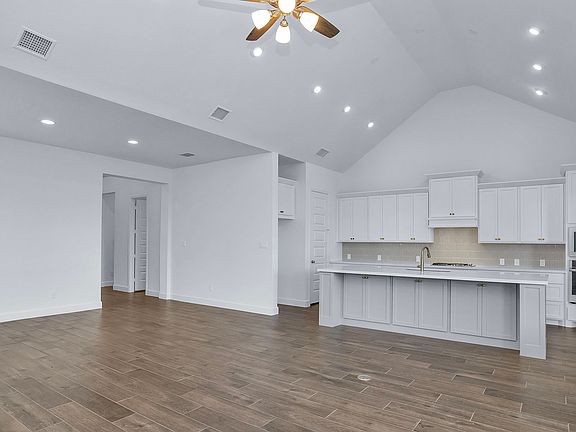 2nd image of 21219 Palm Arbor Dr