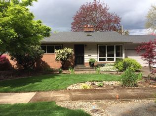 10605 NE San Rafael St, Portland, OR 97220