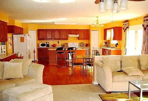 Oversized,gourmet, eat-in kitchen large island