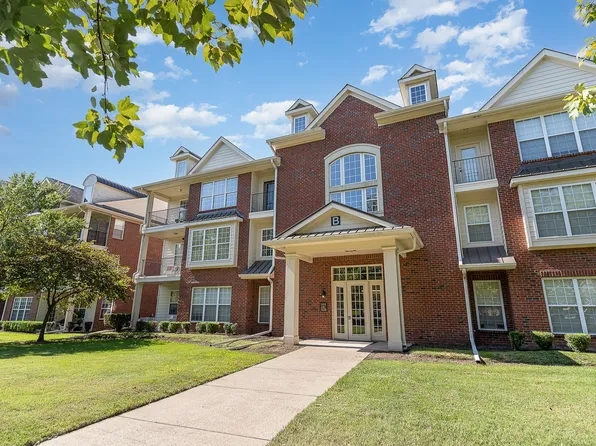 3201 Aspen Grove Dr APT B8, Franklin, TN 37067