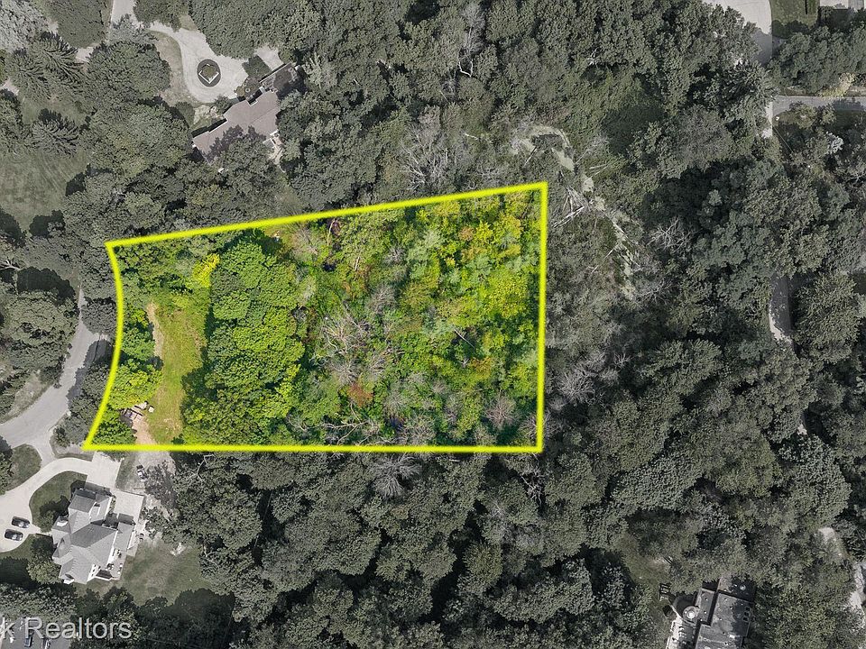 1st image of 1710 Hillwood Dr