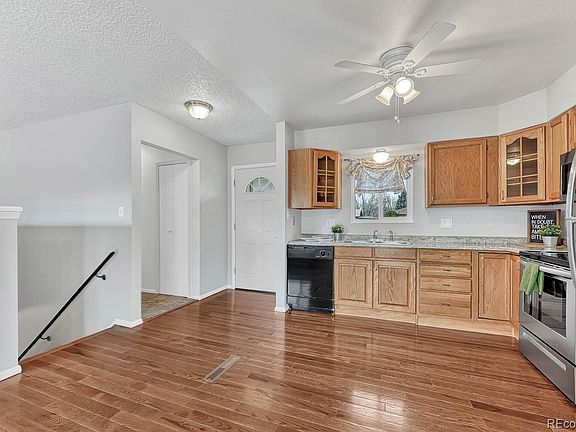 3rd image of 4639 Montebello Dr