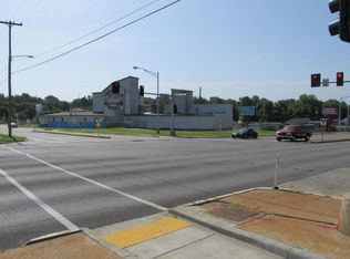 1500 W College St, Springfield, MO 65806