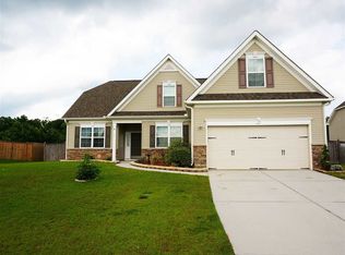177 River Winding Rd, Jacksonville, NC 28540