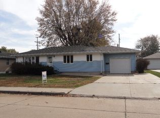 315 E 21st St, Grand Island, NE 68801