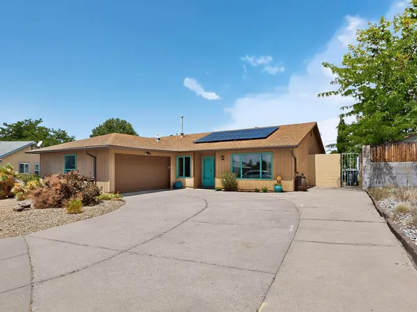 12529 Indian Trl NE, Albuquerque, NM 87112