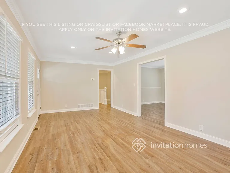 7216 Pinecrest Dr — Photo 3