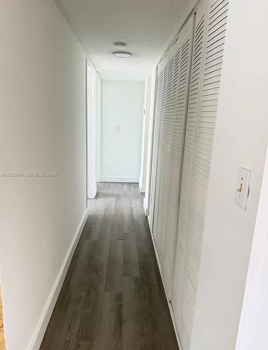14185 SW 87th St — Photo 4