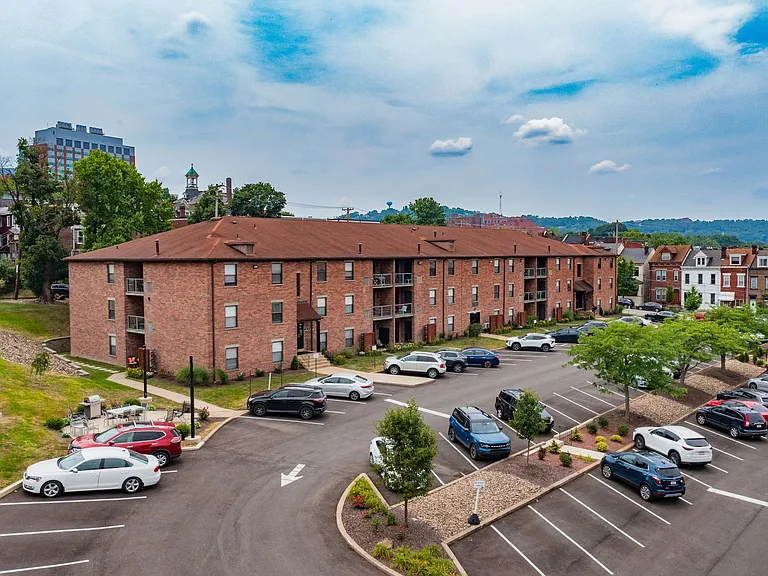 RedStone Place — Photo 14