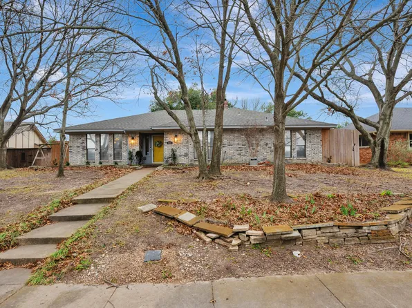 802 Katherine Ct, Cedar Hill, TX 75104