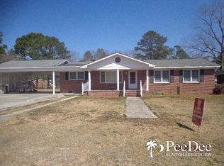 707 E Madison St, Dillon, SC 29536
