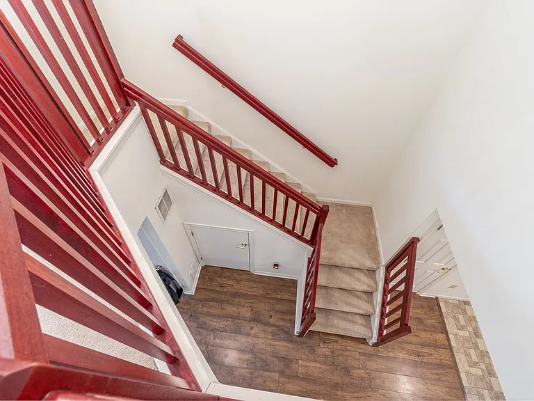 127 Cardinal Ln — Photo 14