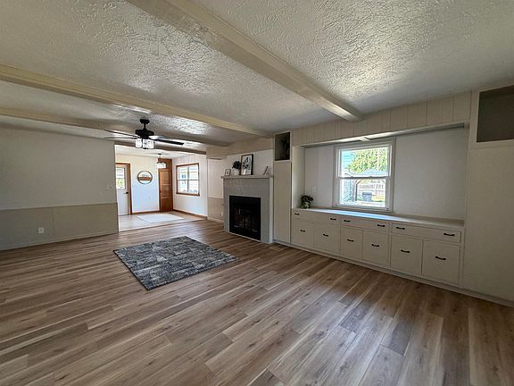 5th image of 1401 Beverly Dr