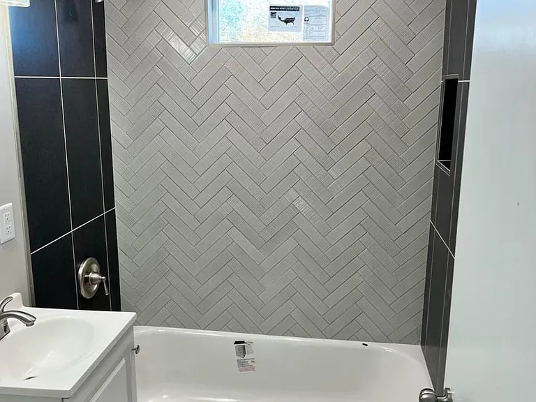 375 N 600 W — Photo 4