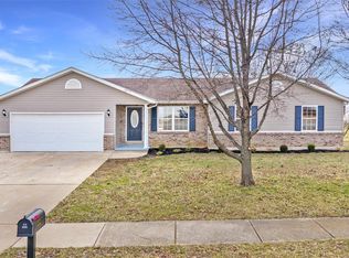 252 Shellbark Dr, Troy, MO 63379