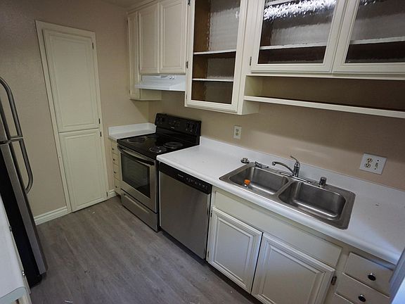 4th image of 4099 Huerfano Ave Unit 118