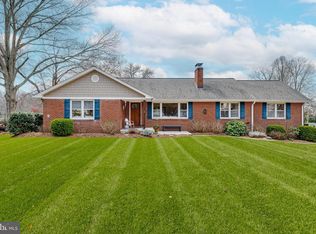 689 W F King Rd, Annapolis, MD 21403