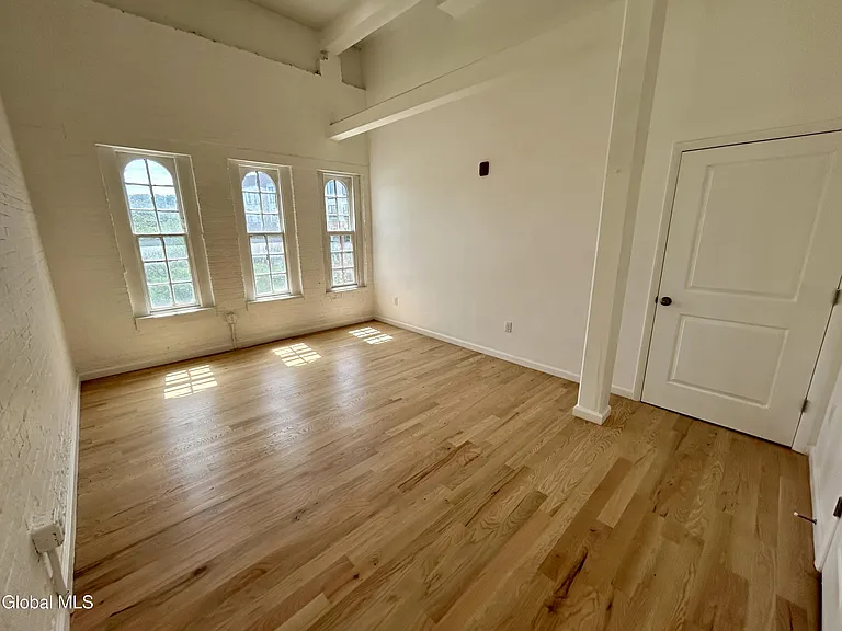 155 River St #5D — Photo 20