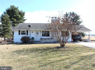 5253 Winchester Ave, Inwood, WV 25428