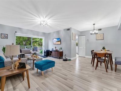 1200 SW 113th Ter APT 203, Hollywood, FL, 33025