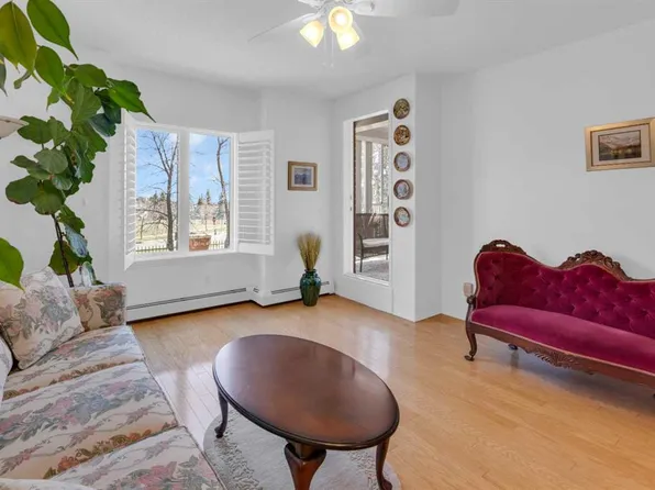 3115 W Sienna Park Grn SW #3115, Calgary, AB T3H 3N7