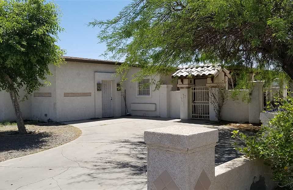 1st image of 2051 E 25th Pl