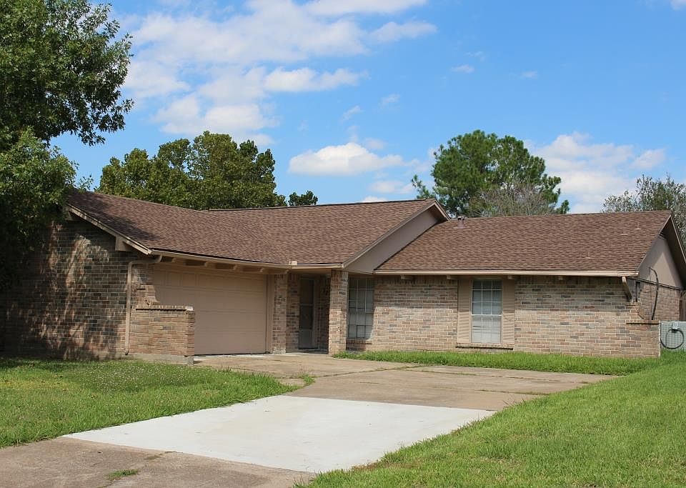 1st image of 10315 Sageberry Dr