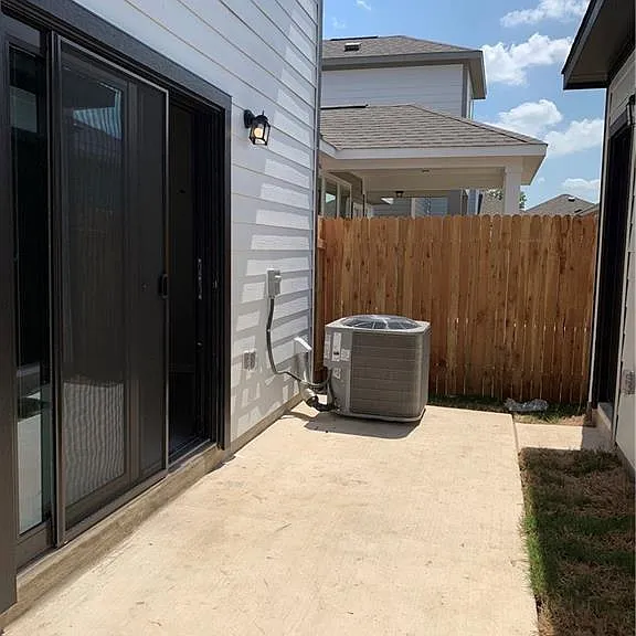 2040 Arendale Dr — Photo 27