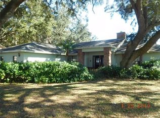 15 Fort Clinch Heights Rd, Frostproof, FL 33843