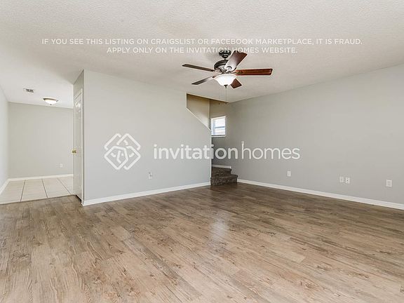 5th image of 329 Belvoir Dr