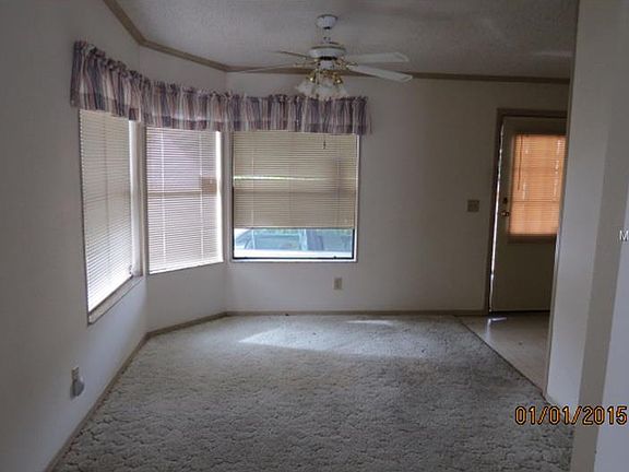 3rd image of 4637 Belle Grv