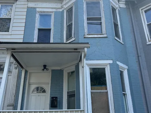 1811 Market St, Harrisburg, PA 17103