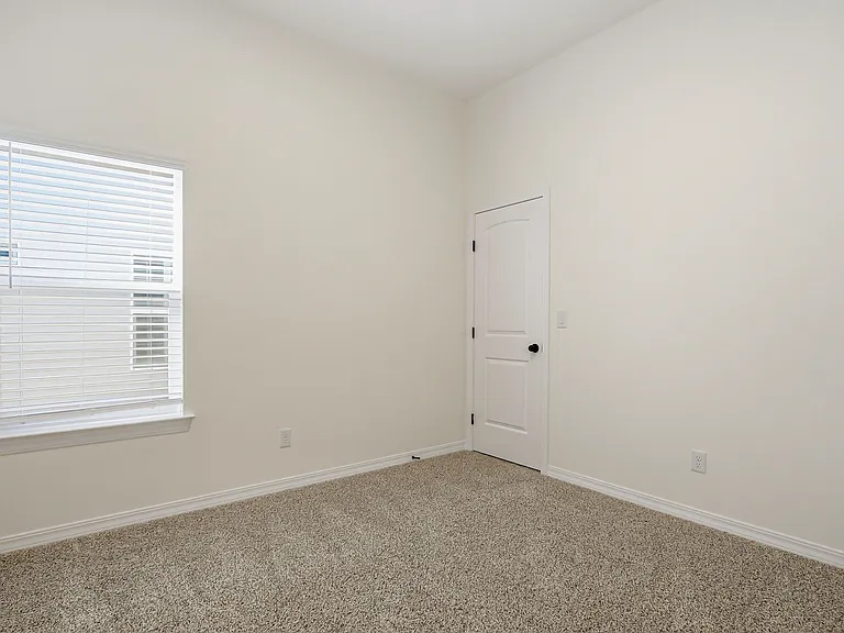 15340 Resolve Dr — Photo 5