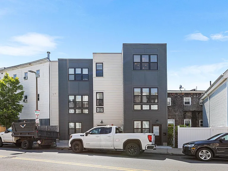 181 Bennington St #4 — Photo 16