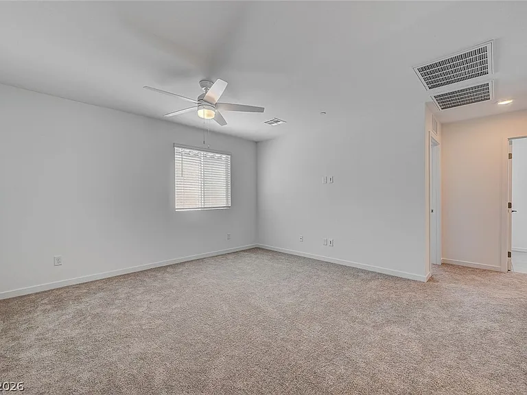324 Lupton Ave — Photo 37
