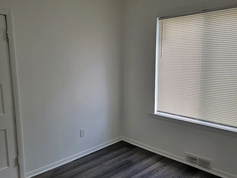 43 W Charlotte St #1 — Photo 6