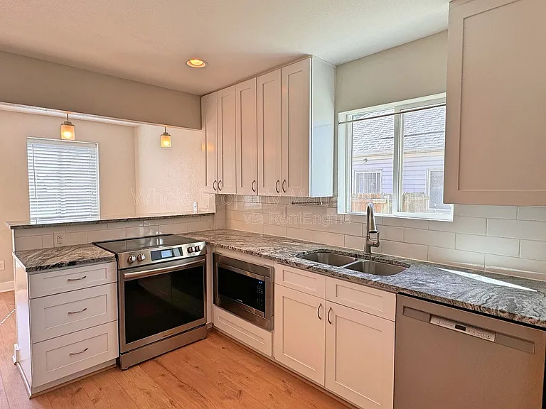 4720 Elm Ct — Photo 14