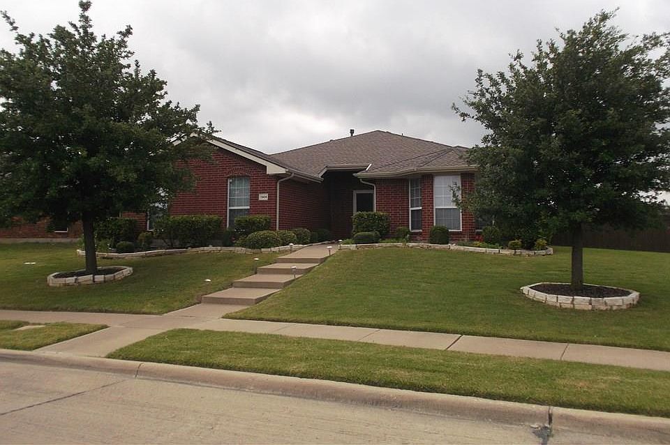 1st image of 3909 Mirror Fountain Cir