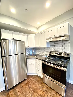 Rented by Bold New York | media 20