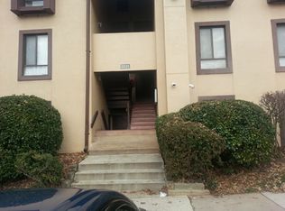 2231 Castle Rock Sq APT 1B, Reston, VA 20191