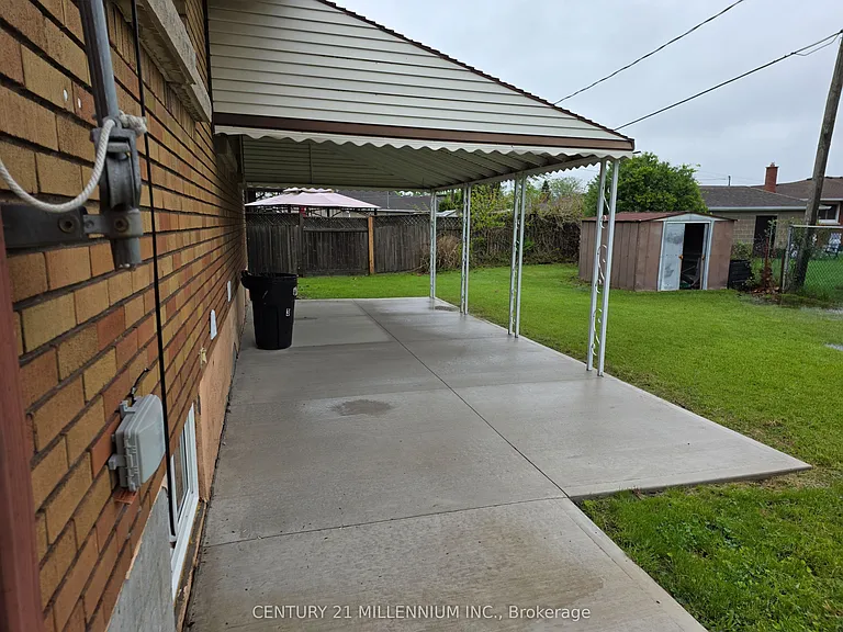 32 Stewart Ave #BASEMENT — Photo 25
