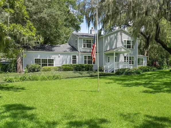 9223 Silver Lake Dr, Leesburg, FL 34788