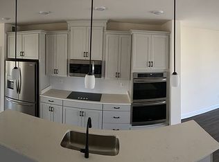 45398 Daveno Sq, Sterling, VA 20164