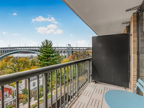 2287 Johnson Avenue image 9 of 22